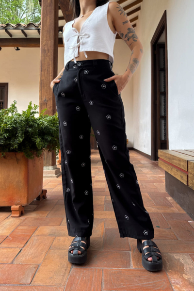 Fresquito flores bordadas